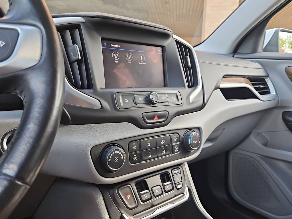 Thumbnail: 2020 GMC Terrain - 15