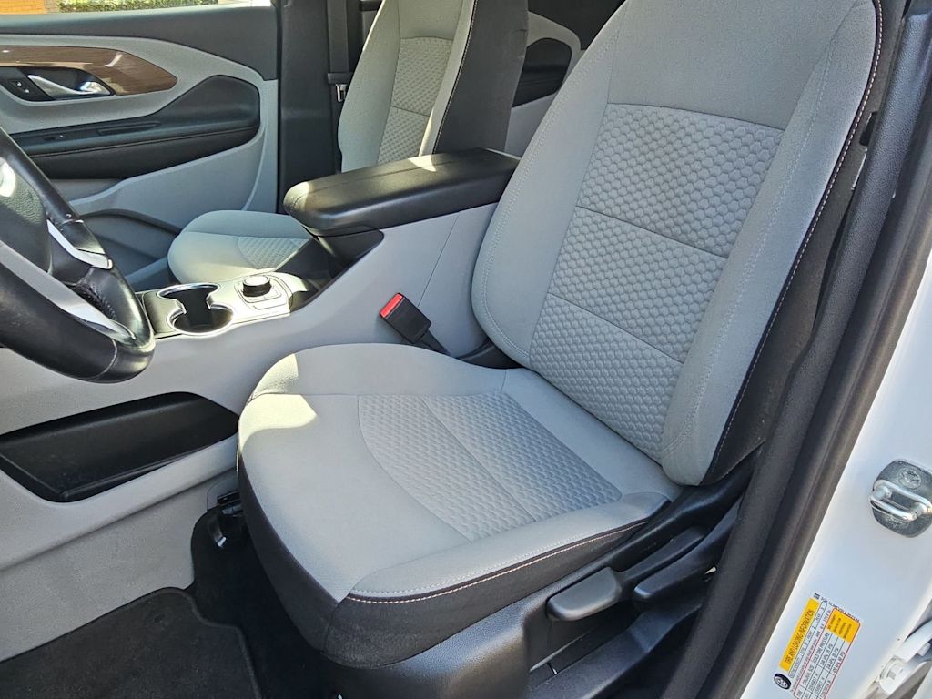 Thumbnail: 2020 GMC Terrain - 11