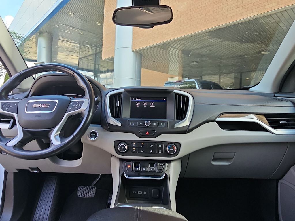 Thumbnail: 2020 GMC Terrain - 10