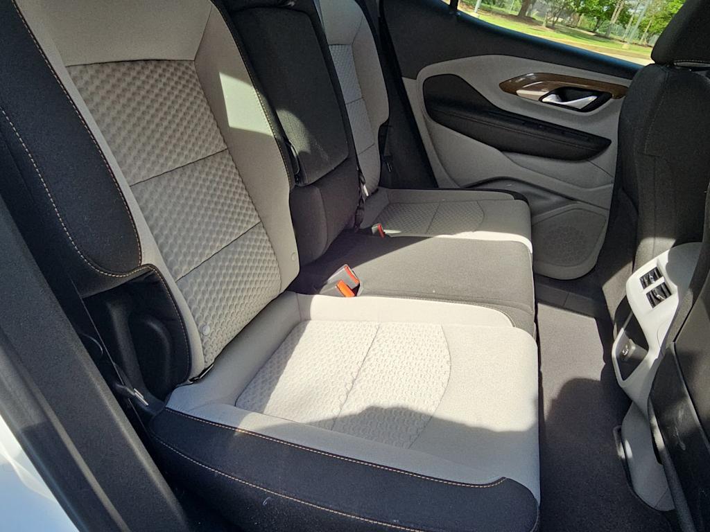 Thumbnail: 2020 GMC Terrain - 28