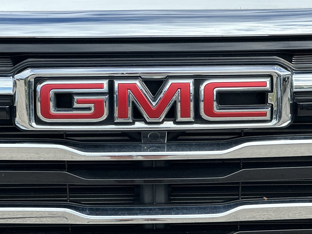 Thumbnail: 2025 GMC Terrain - 24