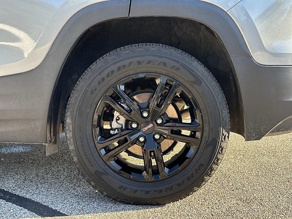Thumbnail: 2023 GMC Terrain - 8
