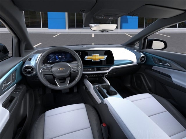 Thumbnail: 2026 Chevrolet Equinox - 2