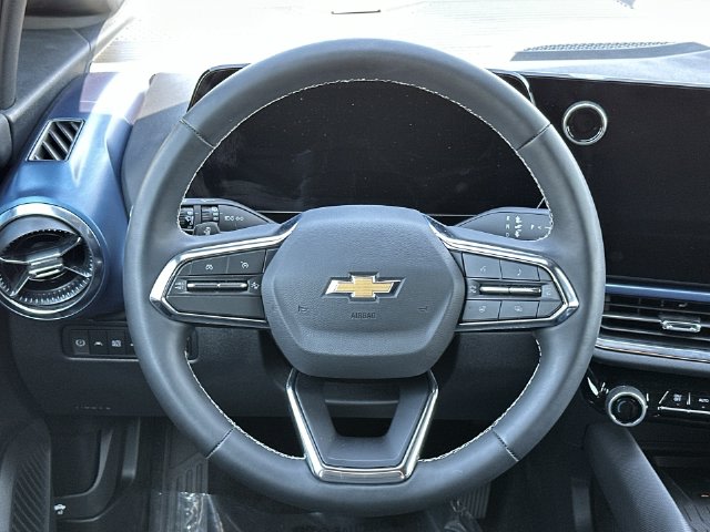Thumbnail: 2026 Chevrolet Equinox - 9