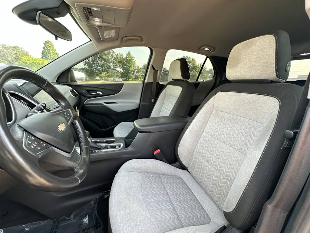 Thumbnail: 2022 Chevrolet Equinox - 11