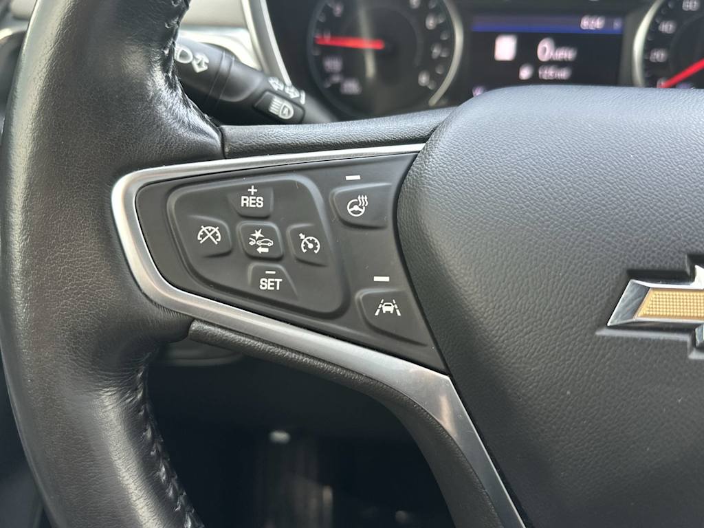 Thumbnail: 2022 Chevrolet Equinox - 33