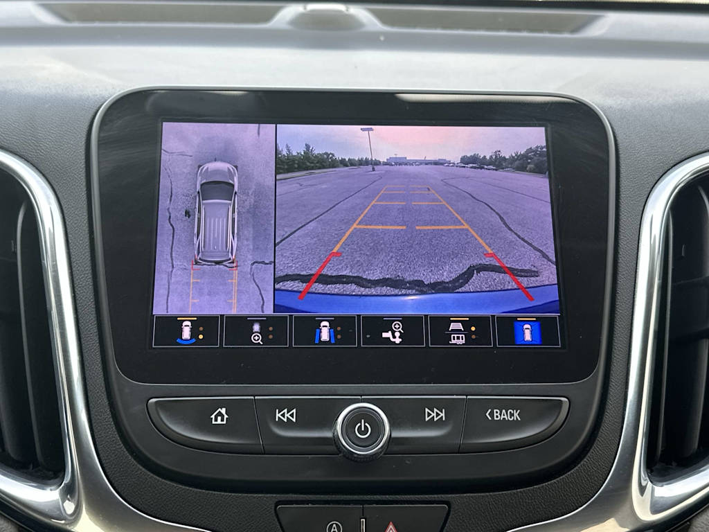 Thumbnail: 2022 Chevrolet Equinox - 36