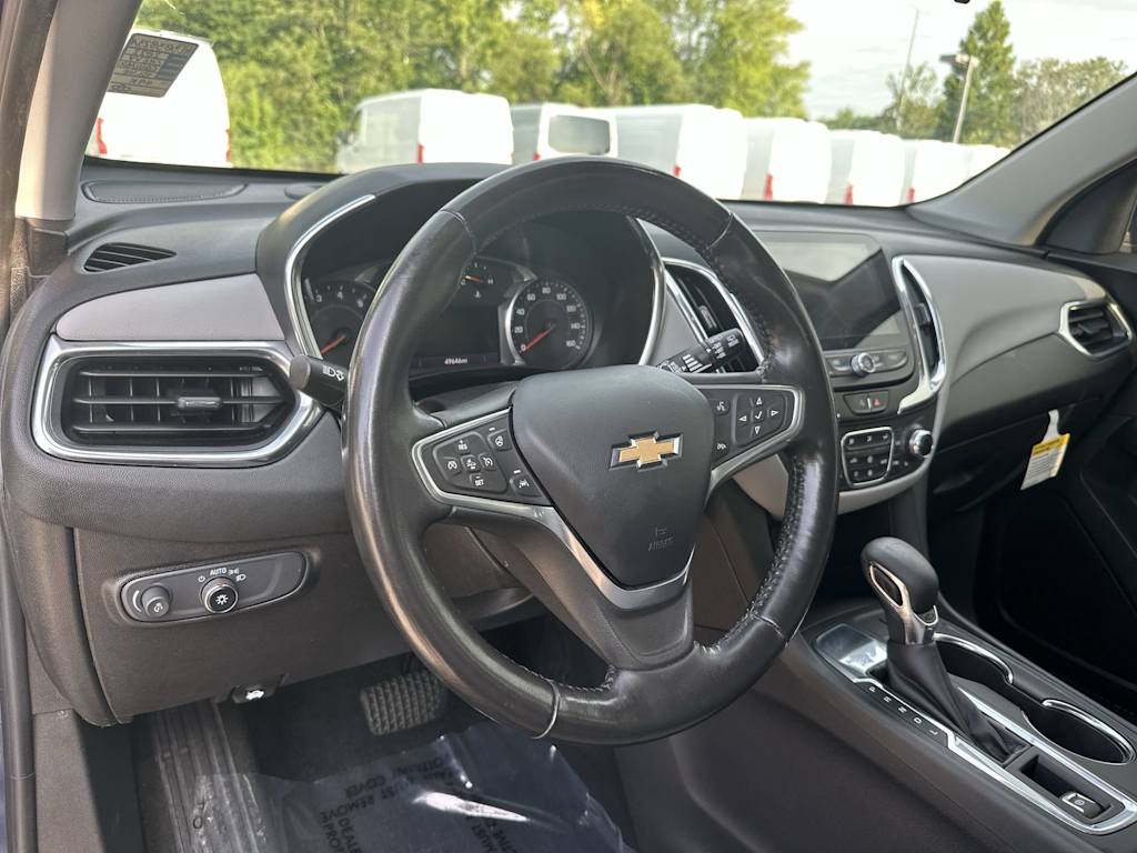Thumbnail: 2022 Chevrolet Equinox - 2
