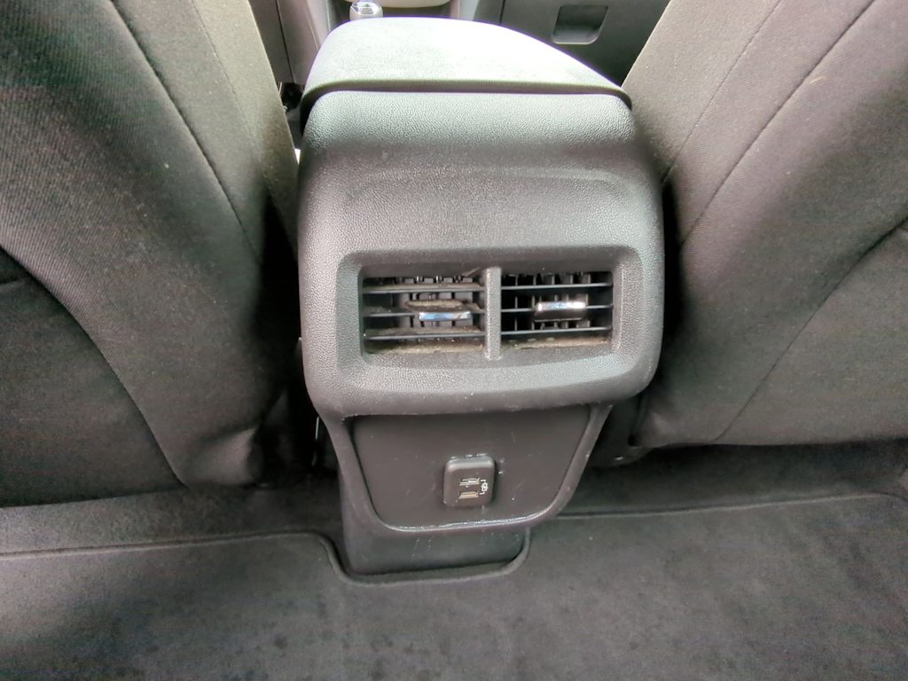 Thumbnail: 2020 Chevrolet Equinox - 28