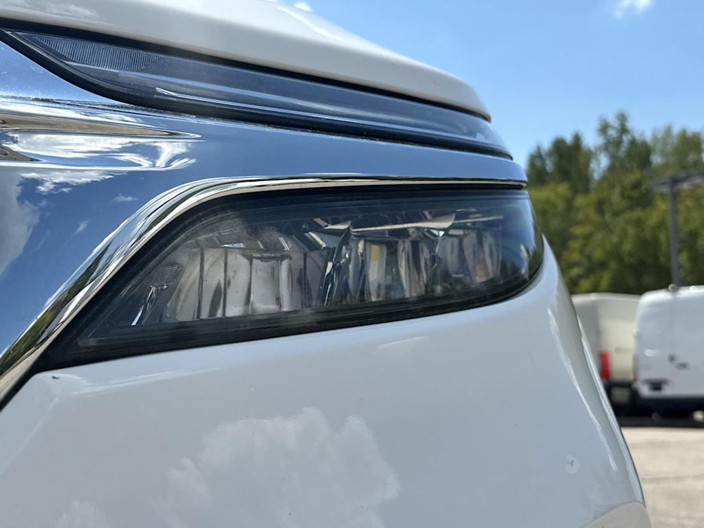 Thumbnail: 2024 Chevrolet Equinox - 24