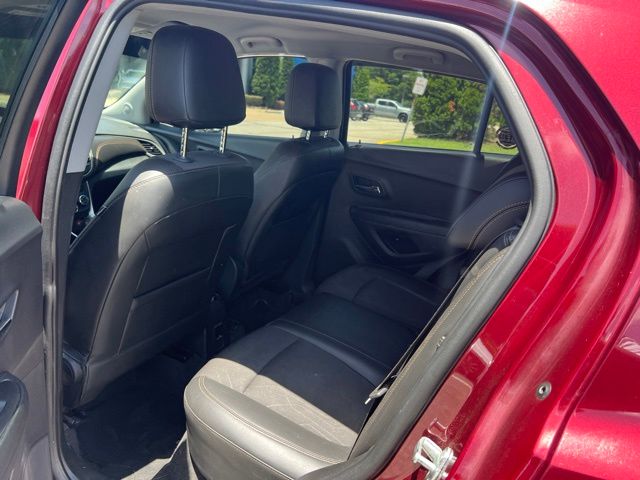 Thumbnail: 2017 Chevrolet Trax - 7