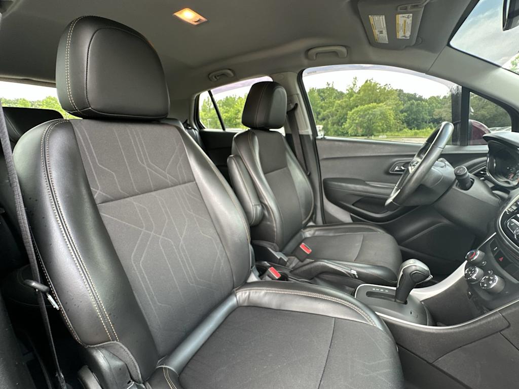 Thumbnail: 2017 Chevrolet Trax - 40