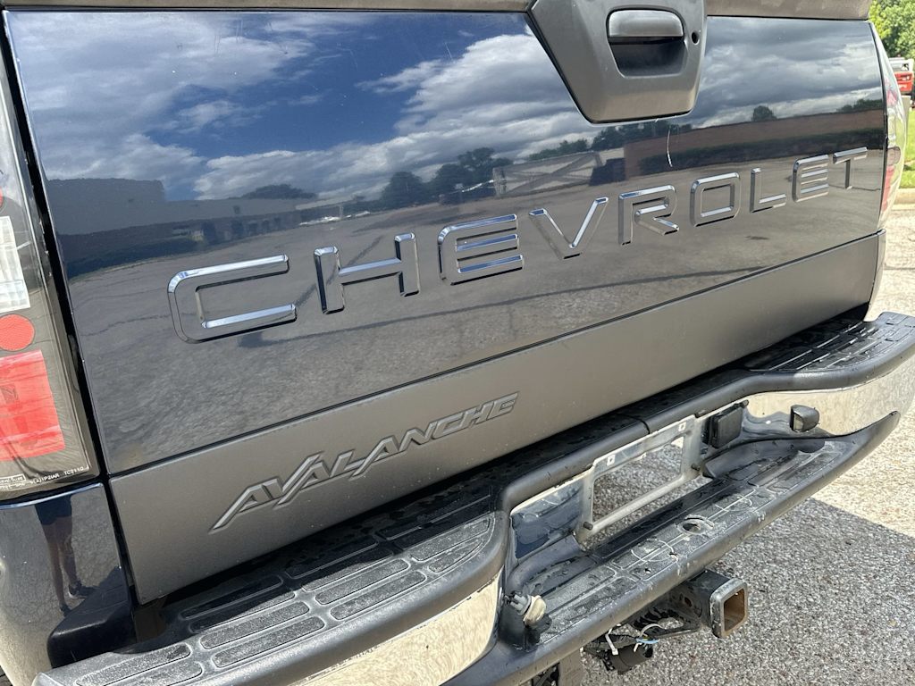 Thumbnail: 2006 Chevrolet Avalanche 1500 - 24