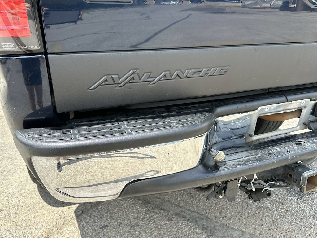 Thumbnail: 2006 Chevrolet Avalanche 1500 - 25
