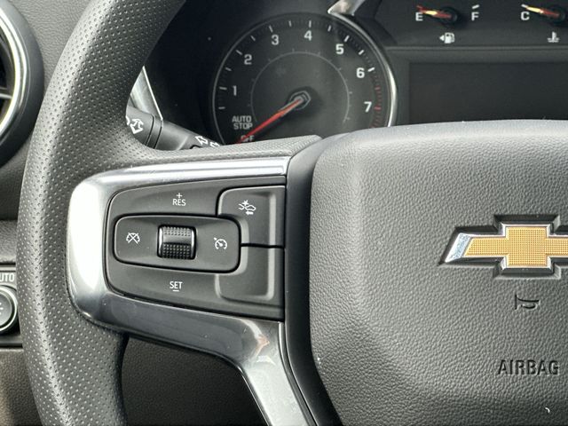 Thumbnail: 2026 Chevrolet Blazer - 32