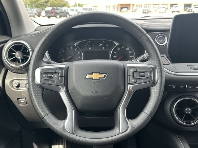 Thumbnail: 2026 Chevrolet Blazer - 10