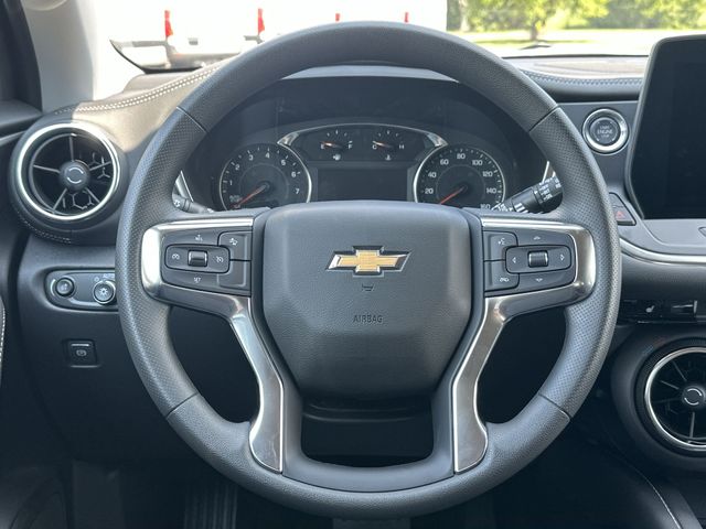 Thumbnail: 2026 Chevrolet Blazer - 10
