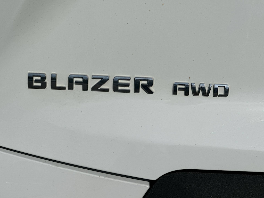 Thumbnail: 2022 Chevrolet Blazer - 25