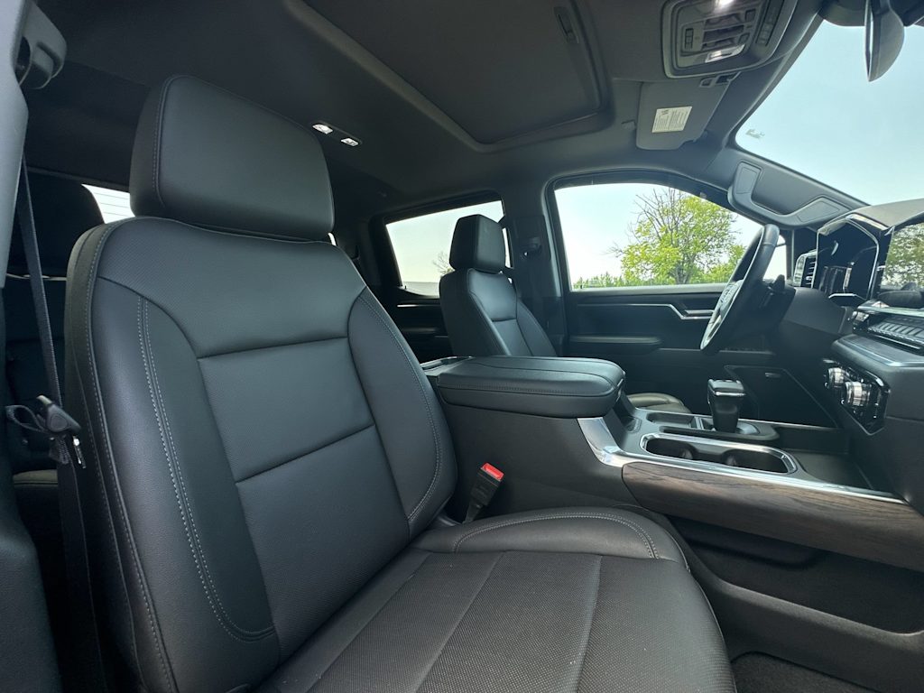 Thumbnail: 2025 GMC Sierra 1500 - 31