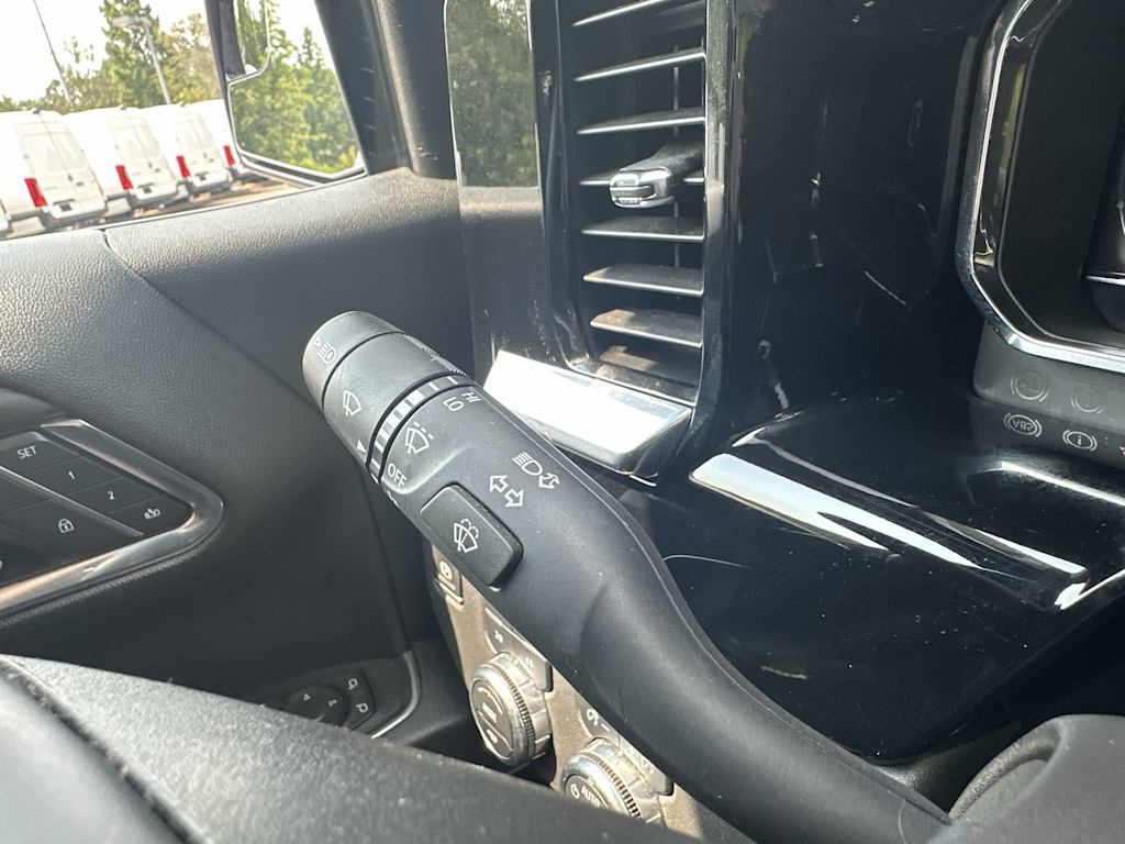 Thumbnail: 2024 GMC Sierra 1500 - 16