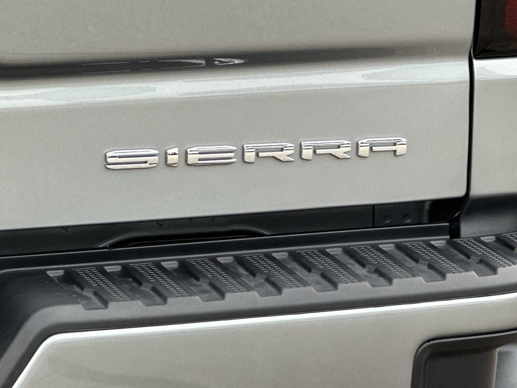 Thumbnail: 2025 GMC Sierra 1500 - 24