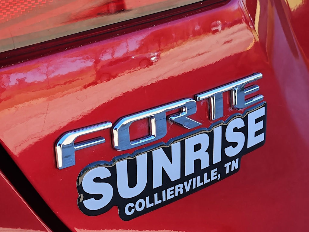 Thumbnail: 2021 Kia Forte - 24