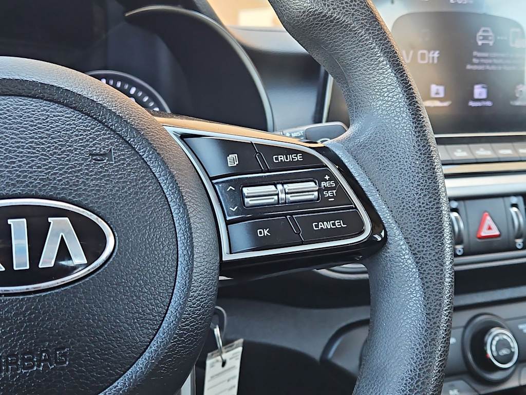 Thumbnail: 2021 Kia Forte - 29