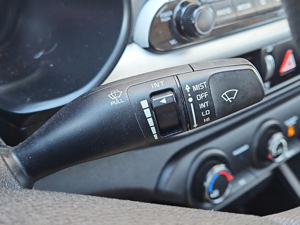 Thumbnail: 2021 Kia Forte - 30