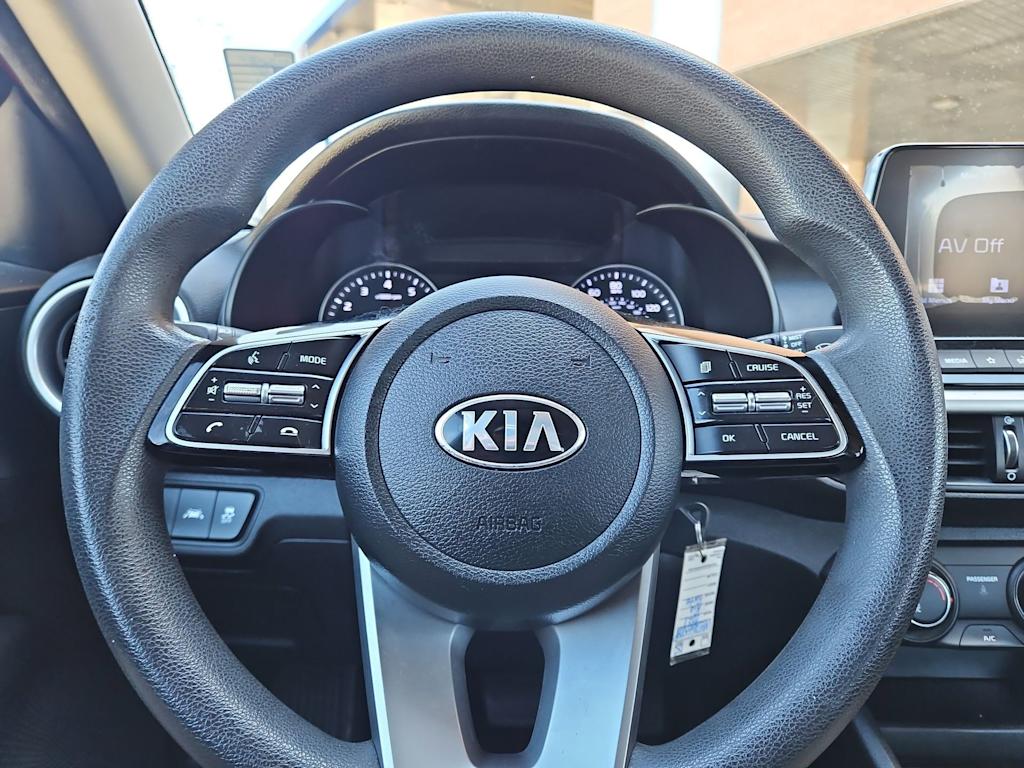 Thumbnail: 2021 Kia Forte - 12
