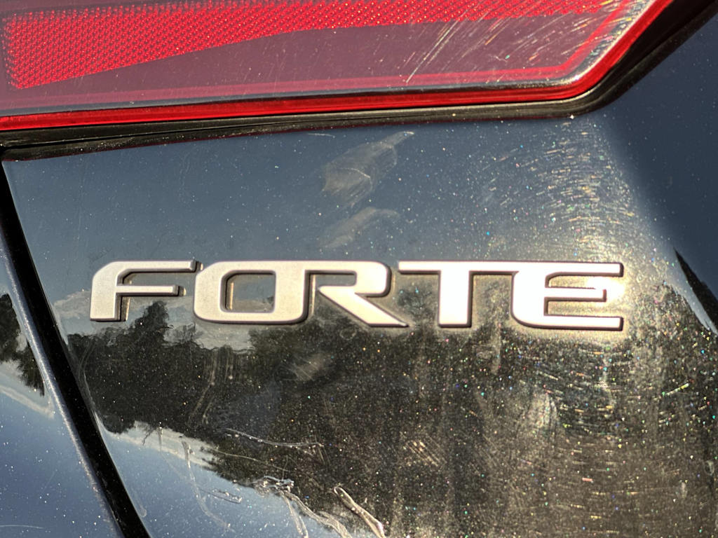 Thumbnail: 2024 Kia Forte - 31