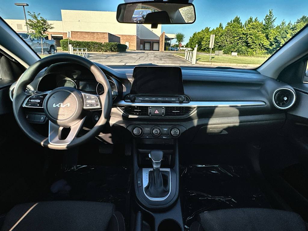 Thumbnail: 2024 Kia Forte - 2