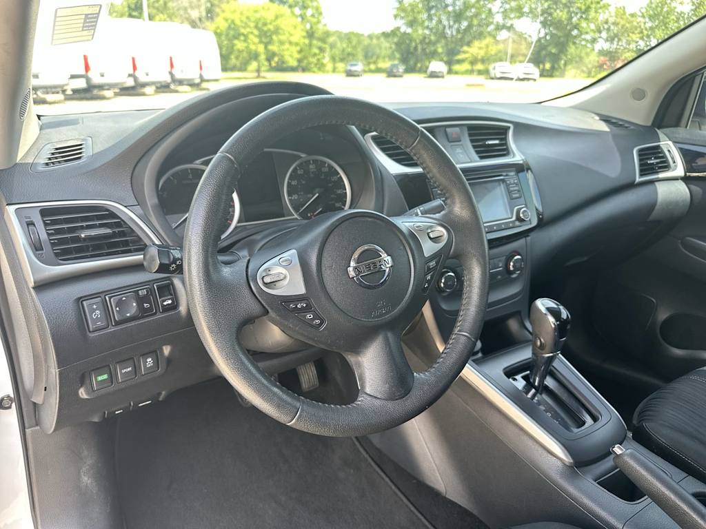 Thumbnail: 2017 Nissan Sentra - 2