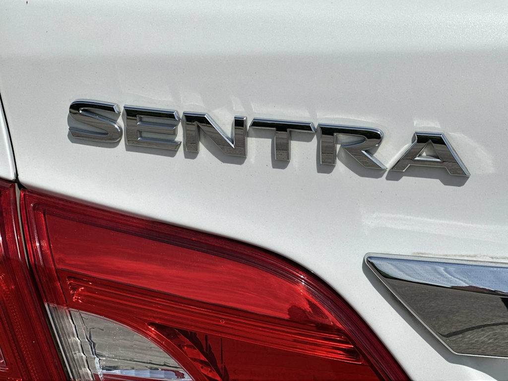 Thumbnail: 2017 Nissan Sentra - 24