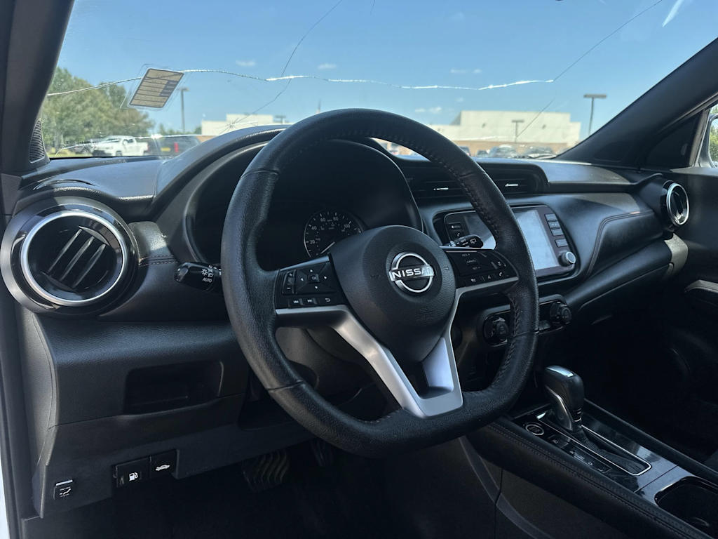 Thumbnail: 2022 Nissan Kicks - 2