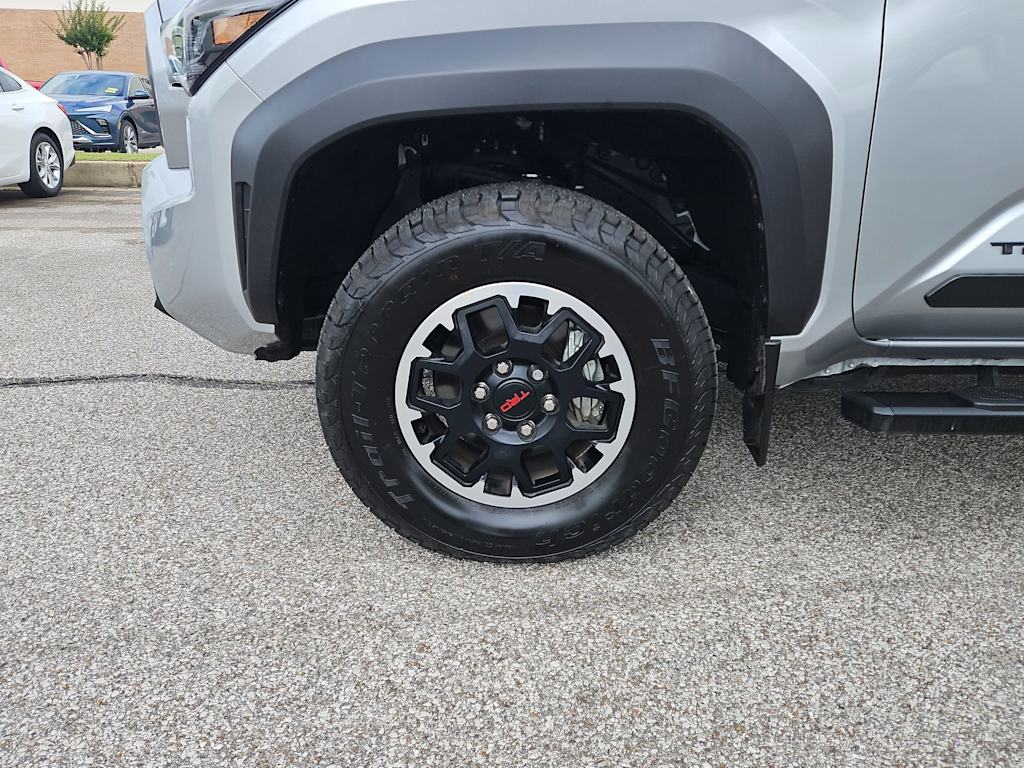 Thumbnail: 2024 Toyota Tacoma - 8