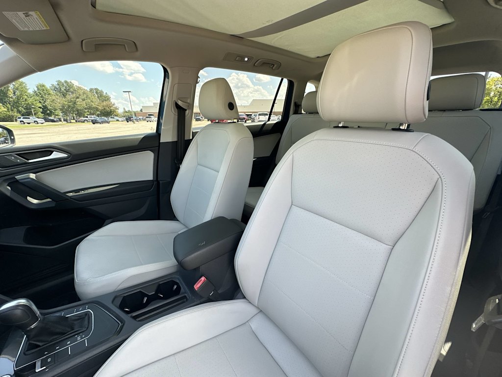 Thumbnail: 2019 Volkswagen Tiguan - 11