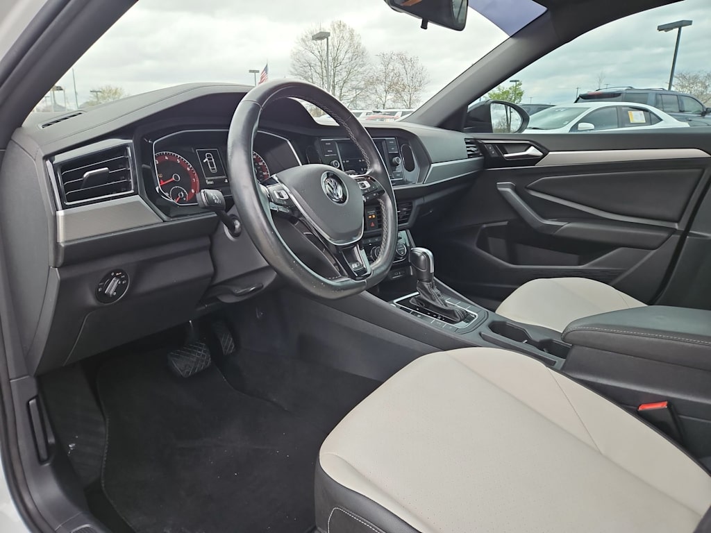 Thumbnail: 2020 Volkswagen Jetta - 2