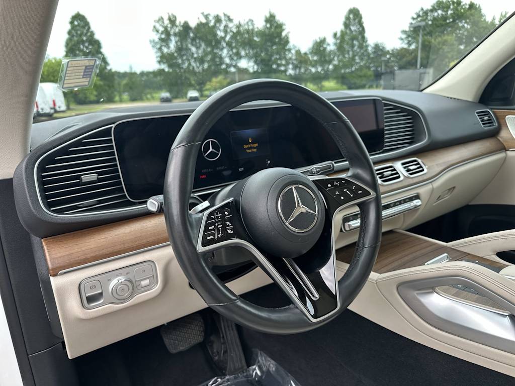 Thumbnail: 2024 Mercedes-Benz GLE - 2