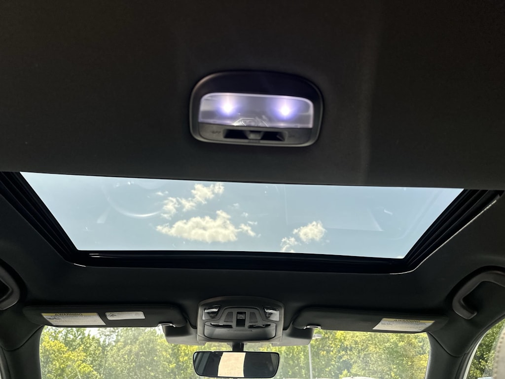 Thumbnail: 2025 Subaru Outback - 30