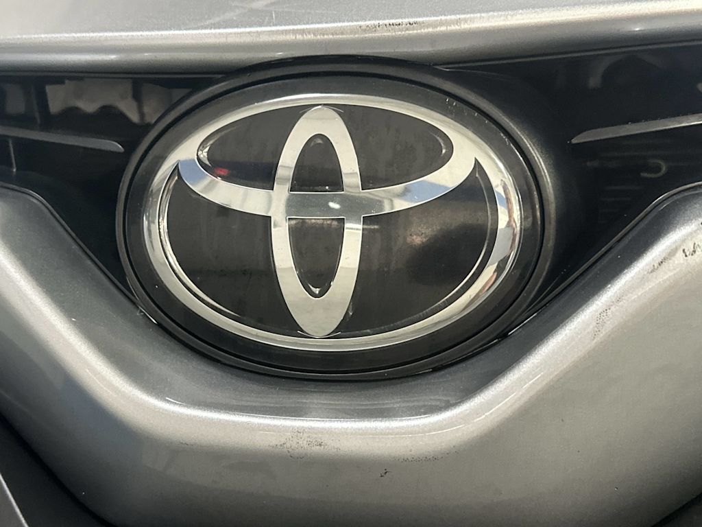 Thumbnail: 2022 Toyota Camry - 7