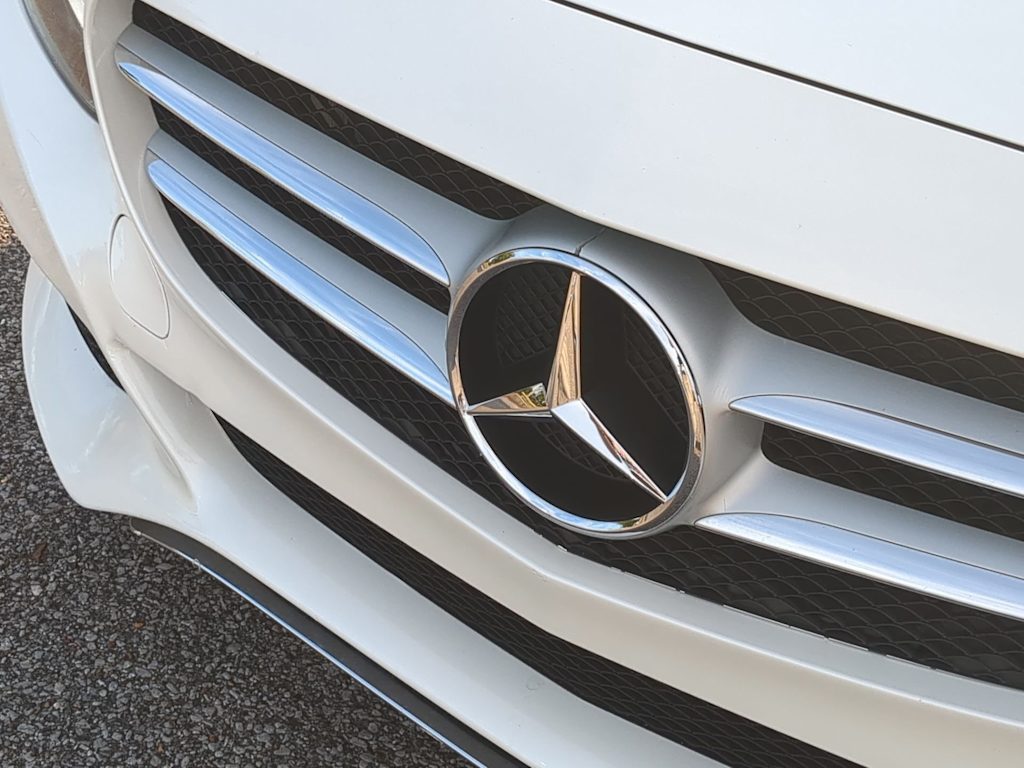 Thumbnail: 2015 Mercedes-Benz C-Class - 6