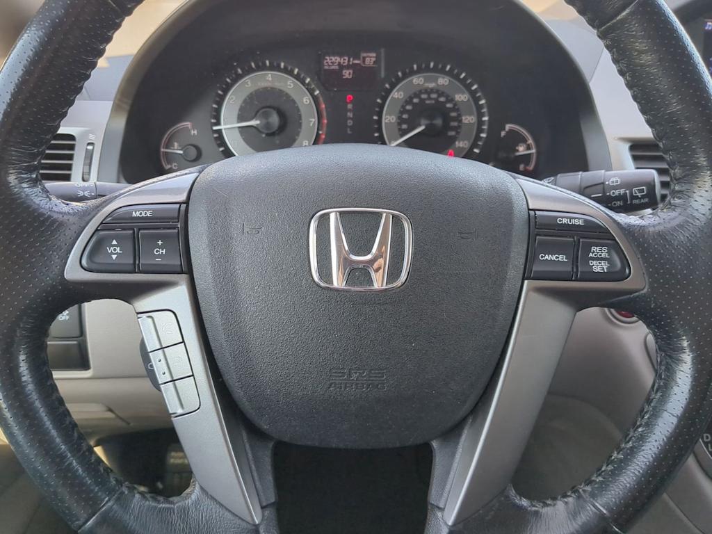 2015 Honda Odyssey EX-L 28