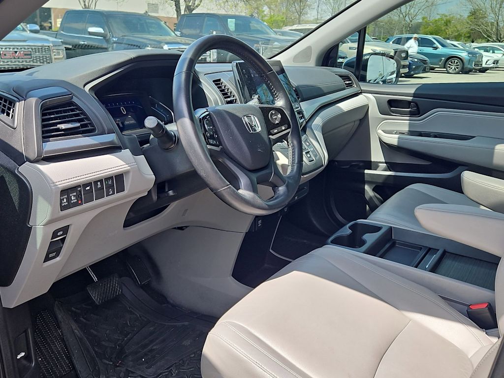 Thumbnail: 2019 Honda Odyssey - 2