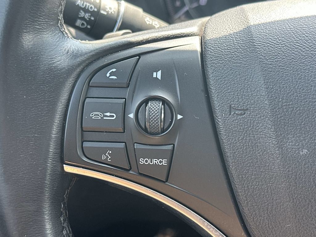 Thumbnail: 2016 Acura MDX - 32