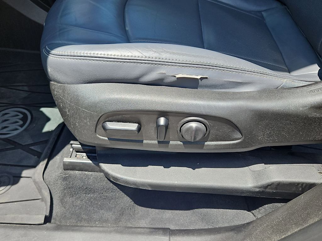 Thumbnail: 2021 Buick Enclave - 25