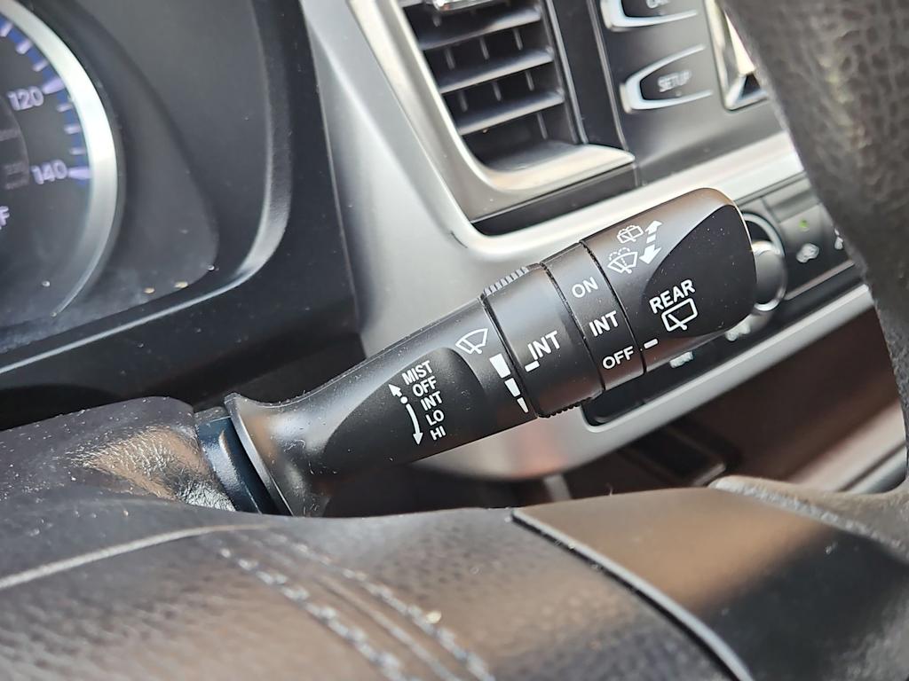 Thumbnail: 2019 Toyota Highlander - 30