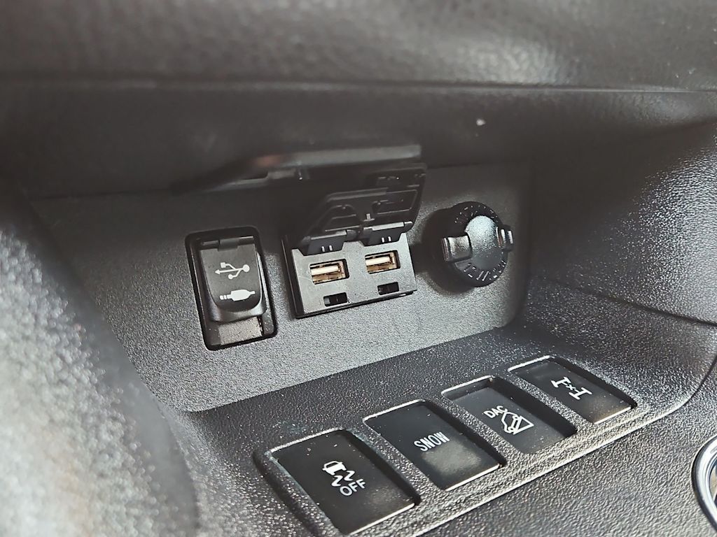 Thumbnail: 2019 Toyota Highlander - 33