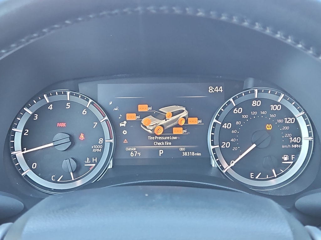 Thumbnail: 2023 Toyota Highlander - 37