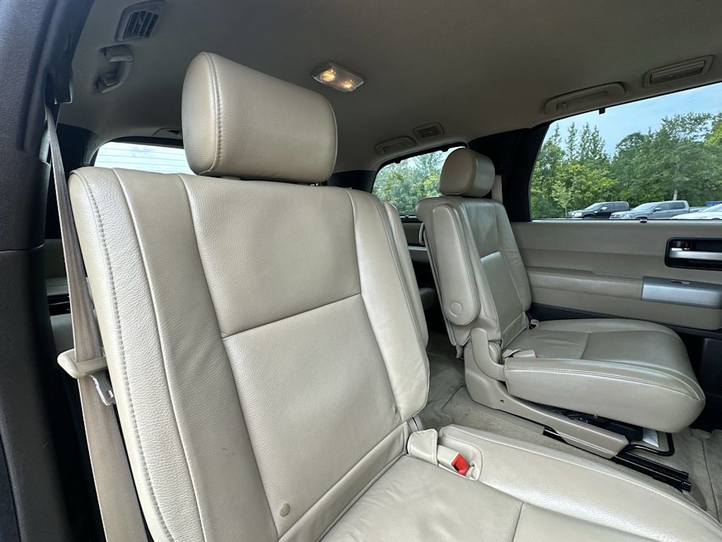 Thumbnail: 2008 Toyota Sequoia - 29