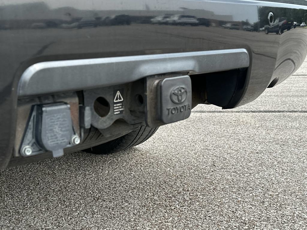 Thumbnail: 2008 Toyota Sequoia - 18